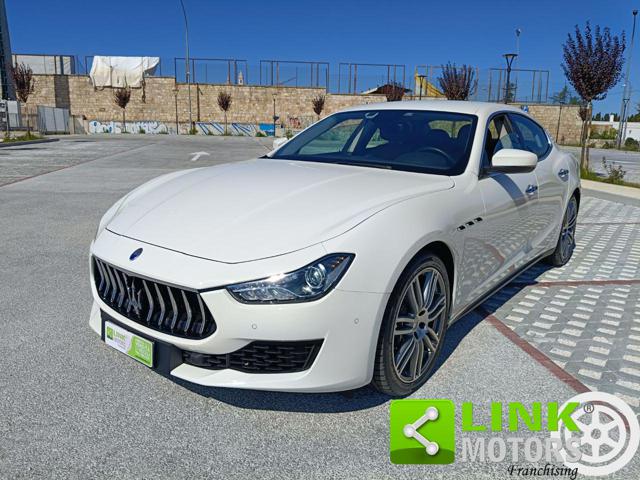 Maserati Ghibli V6 Diesel Gransport usato a PUTIGNANO