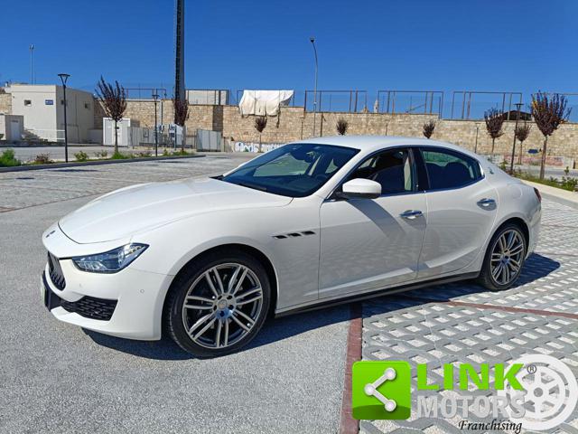 Maserati Ghibli V6 Diesel Gransport - foto 1 di 4