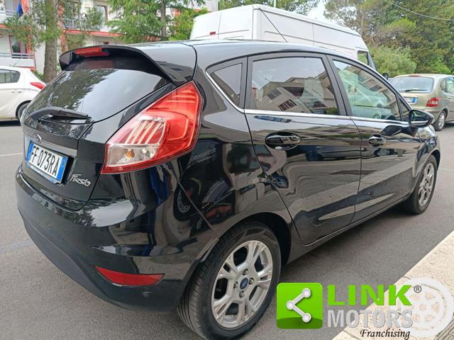 Ford Fiesta 1.5 TDCi 75CV 5 porte Titanium - foto 3 di 4