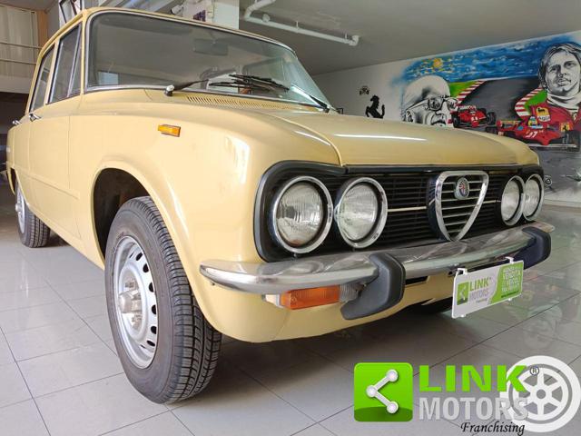Alfa Romeo Giulia Nuova Super 1300 1.3 giulia super d'epoca a PUTIGNANO