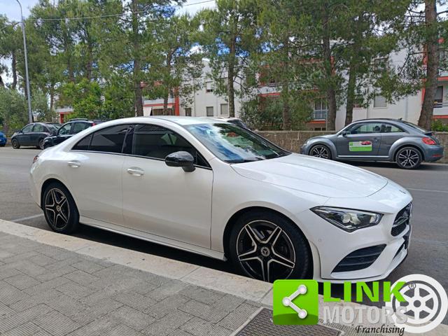 Mercedes-Benz CLA 180 d Premium AMG - foto 2 di 4