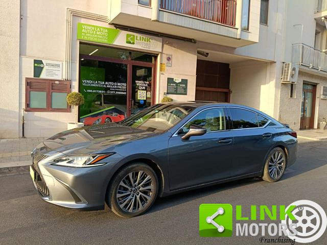 Lexus ES 300 Hybrid Luxury GPL usato a PUTIGNANO