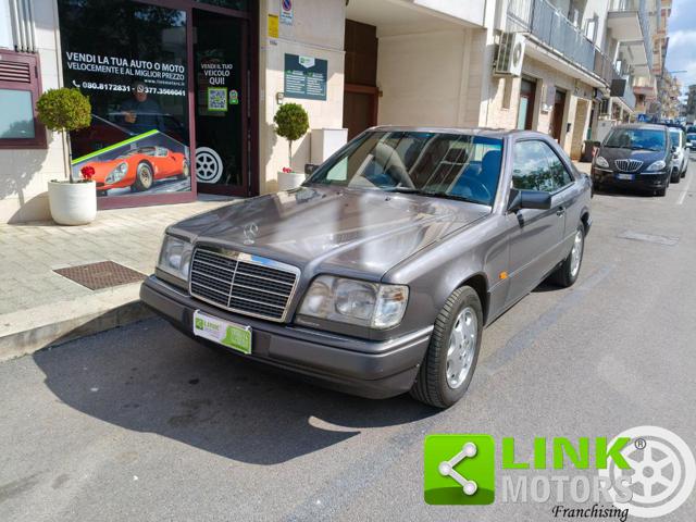 Mercedes-Benz E 200 cat Coupé - foto 2 di 4