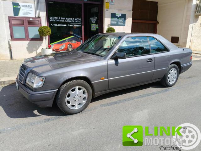 Mercedes-Benz E 200 cat Coupé usato a PUTIGNANO