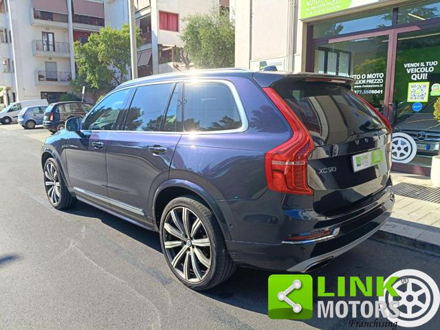 Volvo XC90 D5 AWD Geartronic Inscription - foto 2 di 4