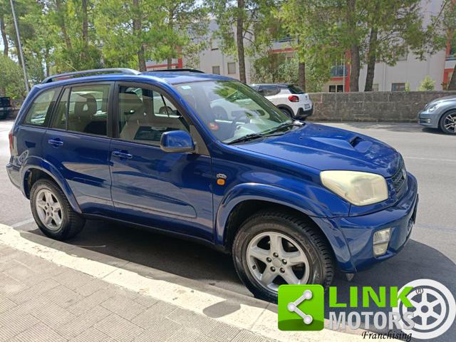 Toyota RAV 4 MY23 RAV4 2.0 Tdi D-4D UNICOPROPRIETARIO - foto 3 di 4