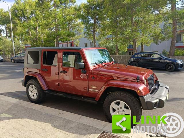 Jeep Wrangler Unlimited 2.8 CRD Sahara GANCIO TRAINO - foto 2 di 4