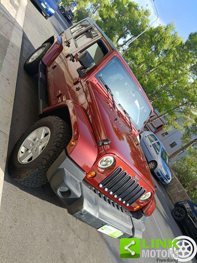 Jeep Wrangler Unlimited 2.8 CRD Sahara GANCIO TRAINO - foto 3 di 4