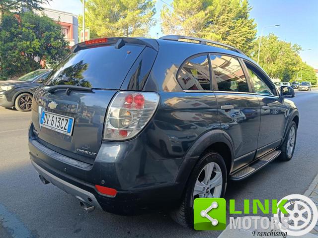 Chevrolet Captiva 2.0 VCDi LTX - foto 2 di 4