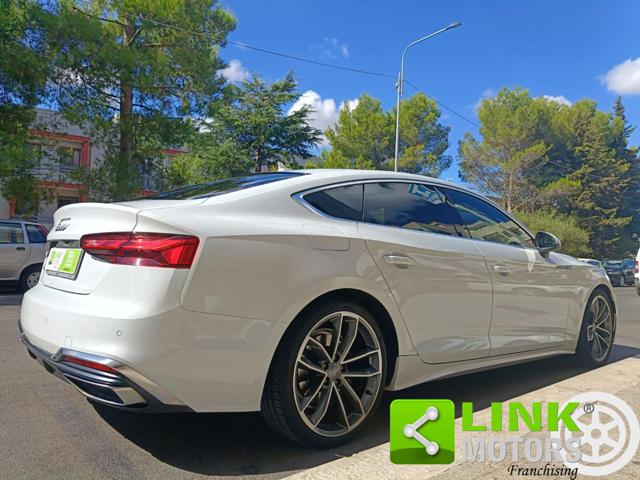 Audi A5 SPORTBACK S LINE - foto 3 di 4