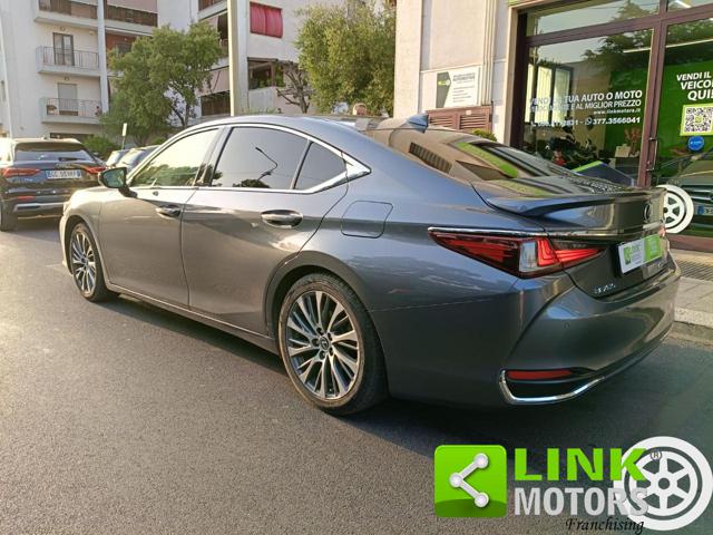 Lexus ES 300 Hybrid Luxury - GPL INSTALLATO A NOV. 2024 - foto 2 di 4