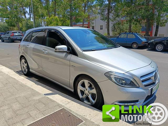 Mercedes-Benz B 200 CDI BlueEFFICIENCY Premium, del 2012, 195.000 km, in vendita a Putignano (BA)