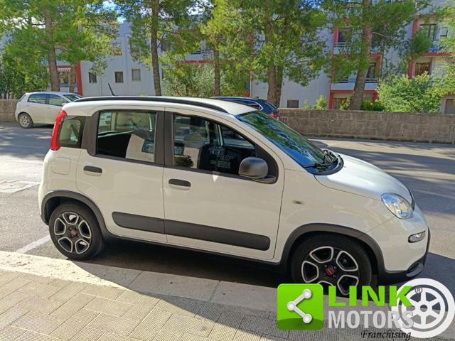 Fiat Panda 1.0 FireFly S&S Hybrid City Life - foto 3 di 4