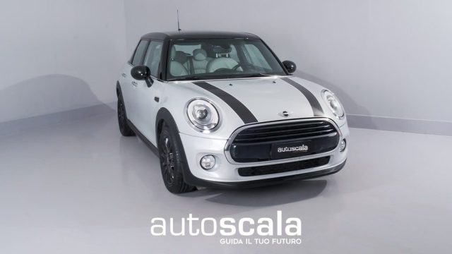 MINI Cooper 1.5 Cooper Hype Auto - foto 2 di 4