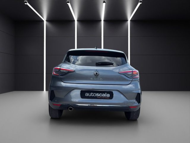 Renault Clio TCe 90 CV 5 porte Techno GPL - foto 4 di 4