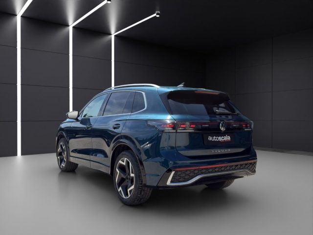 Volkswagen Tiguan 2.0 TDI 150 CV DSG R-Line - foto 3 di 4