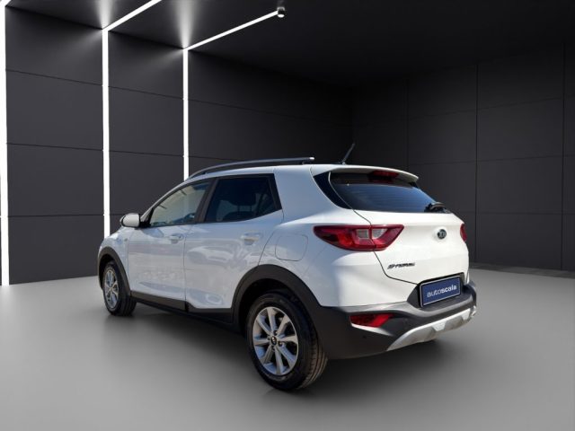 Kia Stonic 1.2 DPI ECO GPL Urban - foto 3 di 4