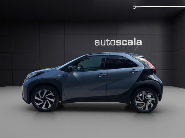 Toyota Aygo X 1.0 VVT-i 72 CV 5 porte Trend - foto 3 di 4