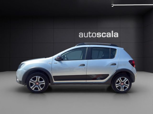 Dacia Sandero Stepway 0.9 TCe 90 CV Techroad - foto 2 di 4