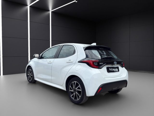 Toyota Yaris 1.5 Hybrid 5 porte Trend - foto 4 di 4