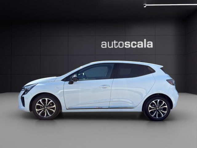 Renault Clio TCe 90 CV 5 porte Techno - foto 2 di 4