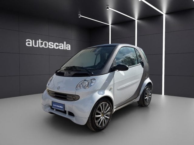 smart forTwo 600 smart & passion Gpl, del 2000, 4.217 km, in vendita a San Nicola La Strada (CE)