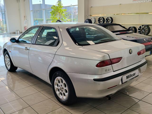 Alfa Romeo 156 1.6i 16V Twin Spark - foto 2 di 4
