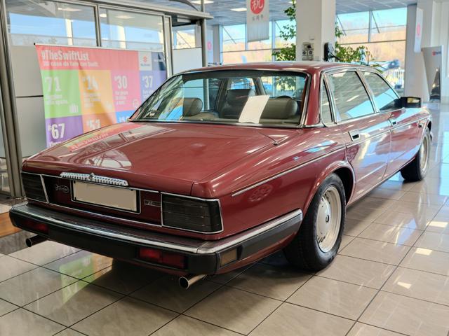 Jaguar Daimler 4.0 automatic, del 1990, 100.000 km, in vendita a Gazzada Schianno (VA)