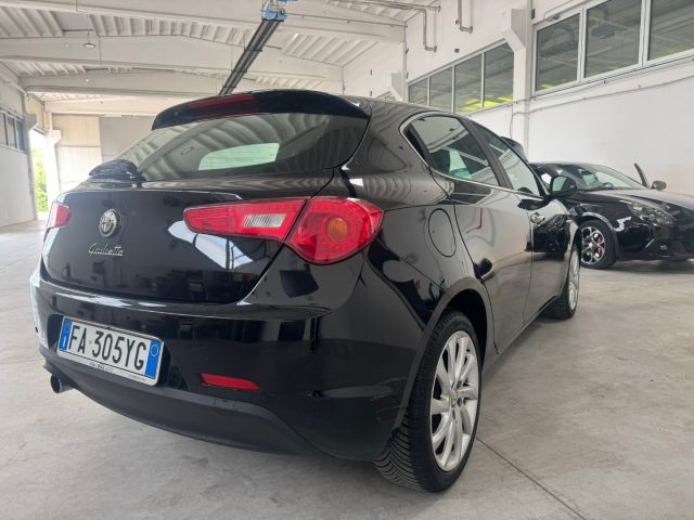 Alfa Romeo Giulietta 1.6 JTDm-2 120 CV Distinctive - foto 4 di 4