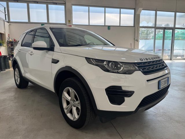 Land Rover Discovery Sport 2.0 TD4 150 CV Auto Premium Business Edition - foto 2 di 4