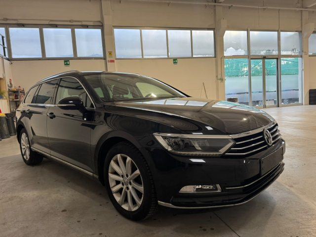 Volkswagen Passat Variant 2.0 TDI Executive BlueMotion Tech. 150CV - foto 2 di 23