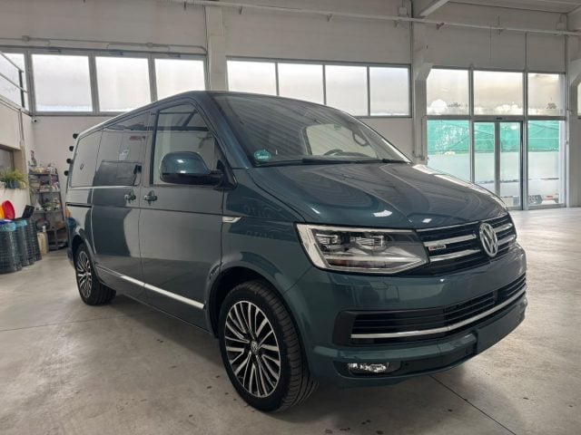 Volkswagen Multivan T6 2.0 TDI 199CV DSG 4Motion Highline 7 POSTI - foto 2 di 4