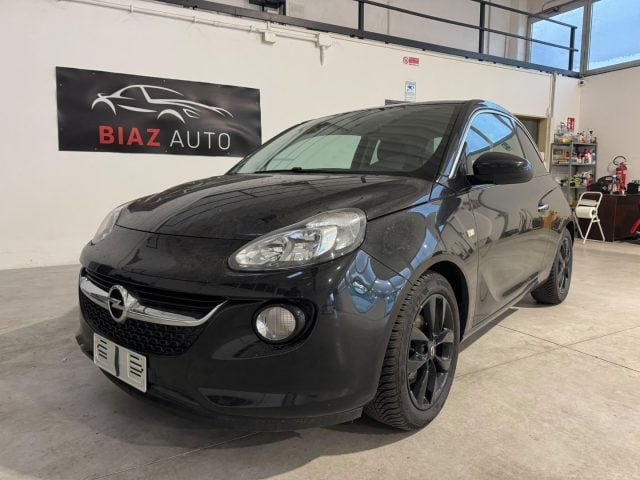 Opel Adam 1.2 70 CV 3p. Glam Total Black, del 2019, 81.000 km, in vendita a Spilimbergo (PN)