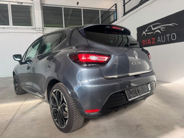 Renault Clio TCe 120CV Start&Stop 5 porte Energy Intens - foto 3 di 4