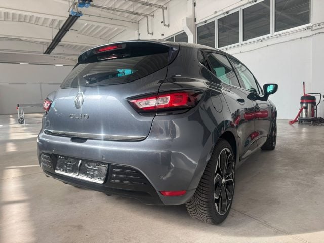 Renault Clio TCe 120CV Start&Stop 5 porte Energy Intens - foto 4 di 4