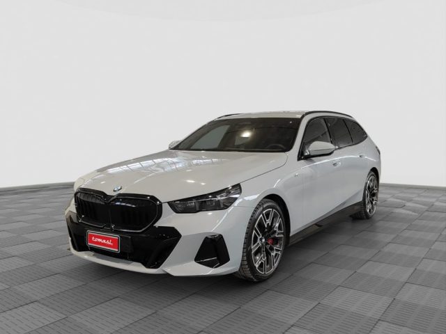 BMW 540 540d 48V xDrive Touring Msport Pro usato a ROMA