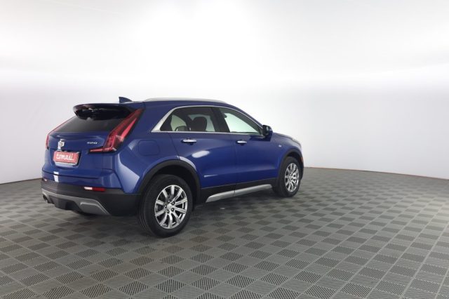 Cadillac XT4 XT4 350 TD AWD Premium Luxury - foto 4 di 4