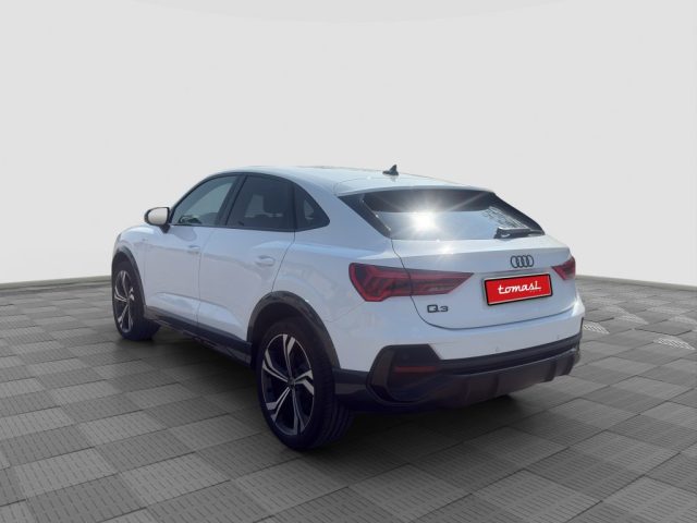 Audi Q3 Q3 SPB 35 TDI S tronic Identity Black - foto 3 di 4