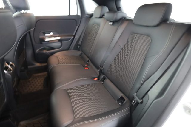 Mercedes-Benz CLA sse GLA GLA 200 d Automatic SPORT PLUS - foto 3 di 4