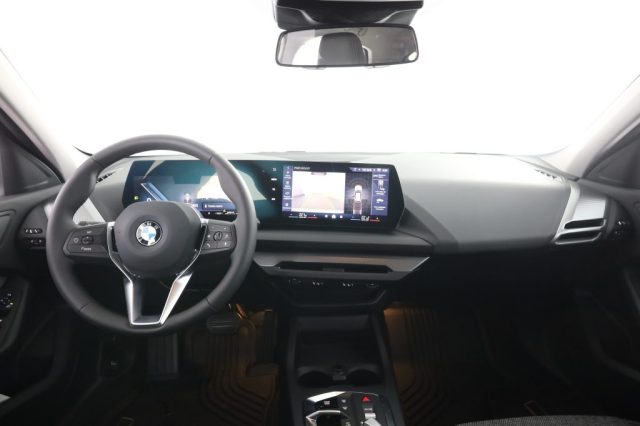 BMW 120 Serie 1 (F70) 48V MSport Design - foto 4 di 4