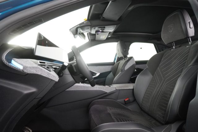 Peugeot 3008 3Âª serie Hybrid 136 e-DCS6 Allure - foto 2 di 4
