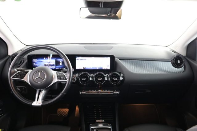 Mercedes-Benz CLA sse B B 180 d Automatic Advanced - foto 4 di 4