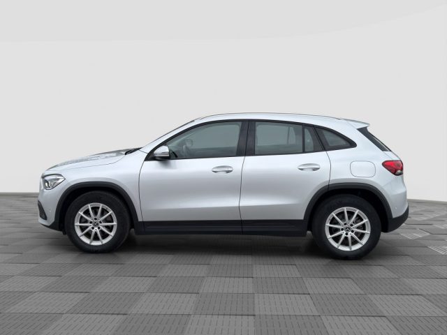 Mercedes-Benz CLA sse GLA GLA 180 d Automatic Business Extra - foto 2 di 4