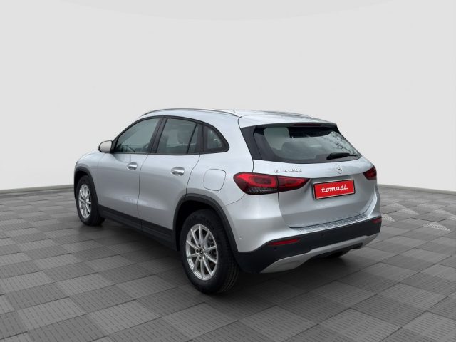 Mercedes-Benz CLA sse GLA GLA 180 d Automatic Business Extra - foto 3 di 4
