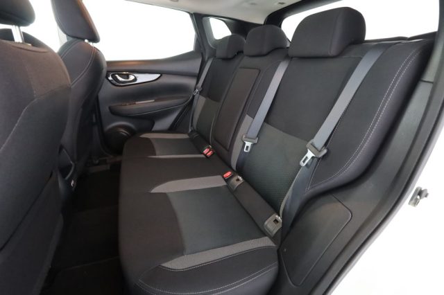 Nissan Qashqai Qashqai 1.5 dCi 115 CV DCT N-Connecta - foto 3 di 4