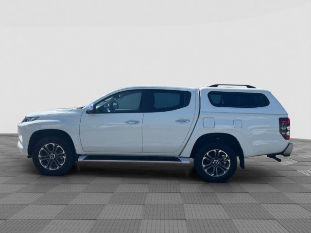 Mitsubishi L200 L200 2.3 D Double Cab 4x4 Super Select Intense - foto 2 di 4