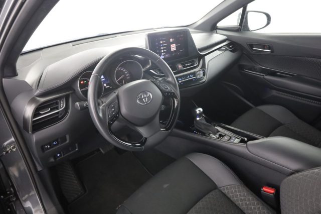 Toyota C-HR C-HR 2.0 Hybrid E-CVT Morebusiness usato a ROMA
