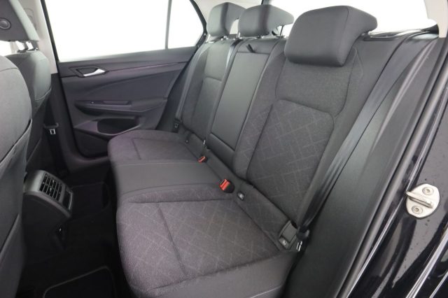Volkswagen Golf Golf 1.0 eTSI EVO DSG Life - foto 3 di 4