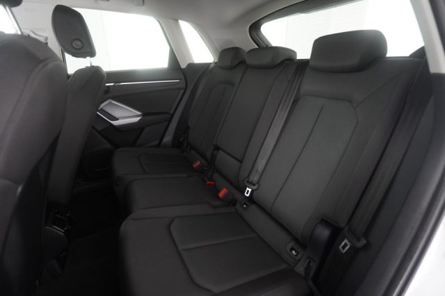 Audi Q3 Q3 35 TDI S tronic S line edition - foto 2 di 4