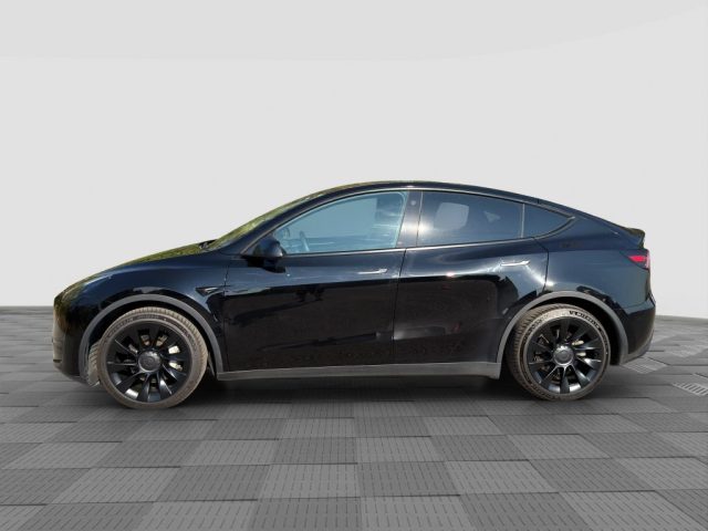 Tesla Model Y Model Y Long Range AWD - foto 2 di 4
